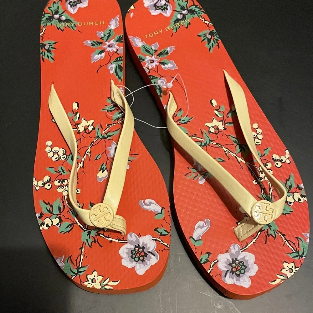 Tory Burch flip flops size 6 bag included - Picture 1 of 5